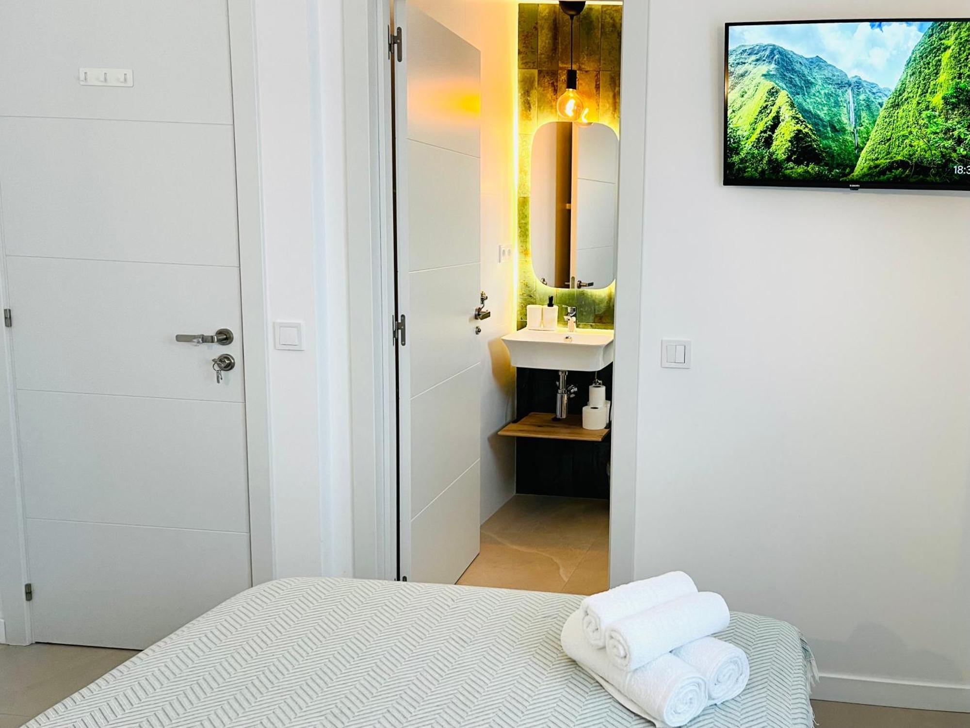 Solaz Malaga, Shared Apartment Ngoại thất bức ảnh